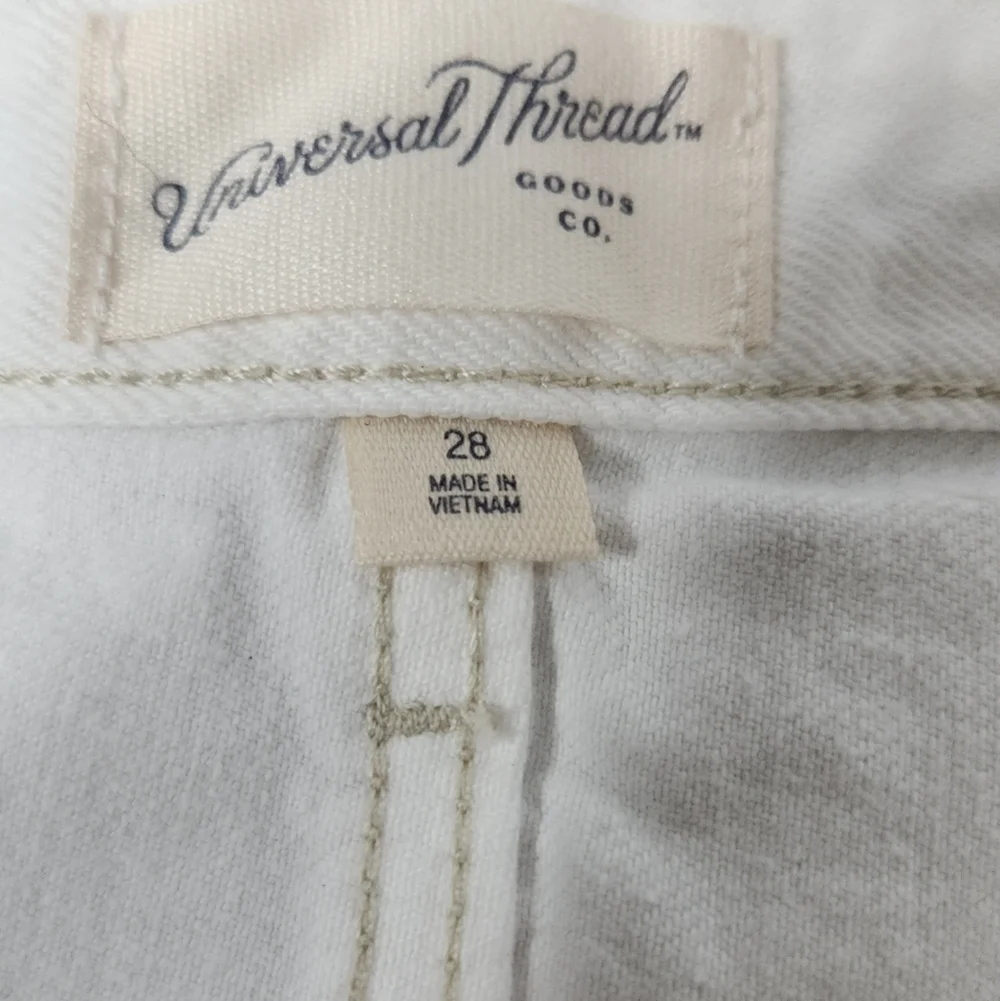 Women's Mid-Rise 90's Baggy Jean Shorts - Universal Thread White 28